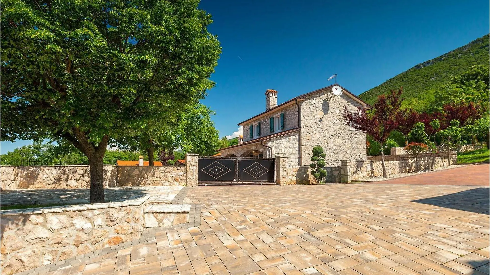 Villa Skavre Pulgarija Cepic