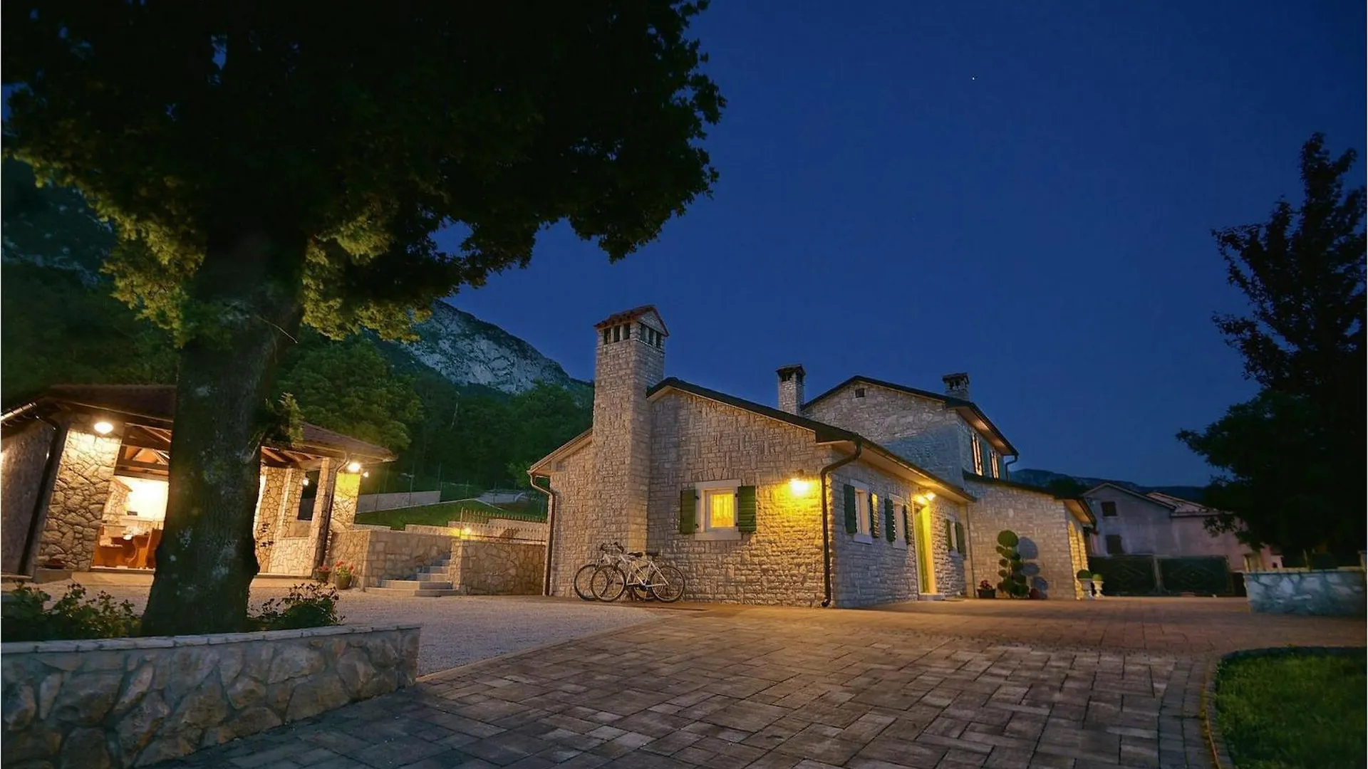 Villa Skavre Pulgarija Cepic