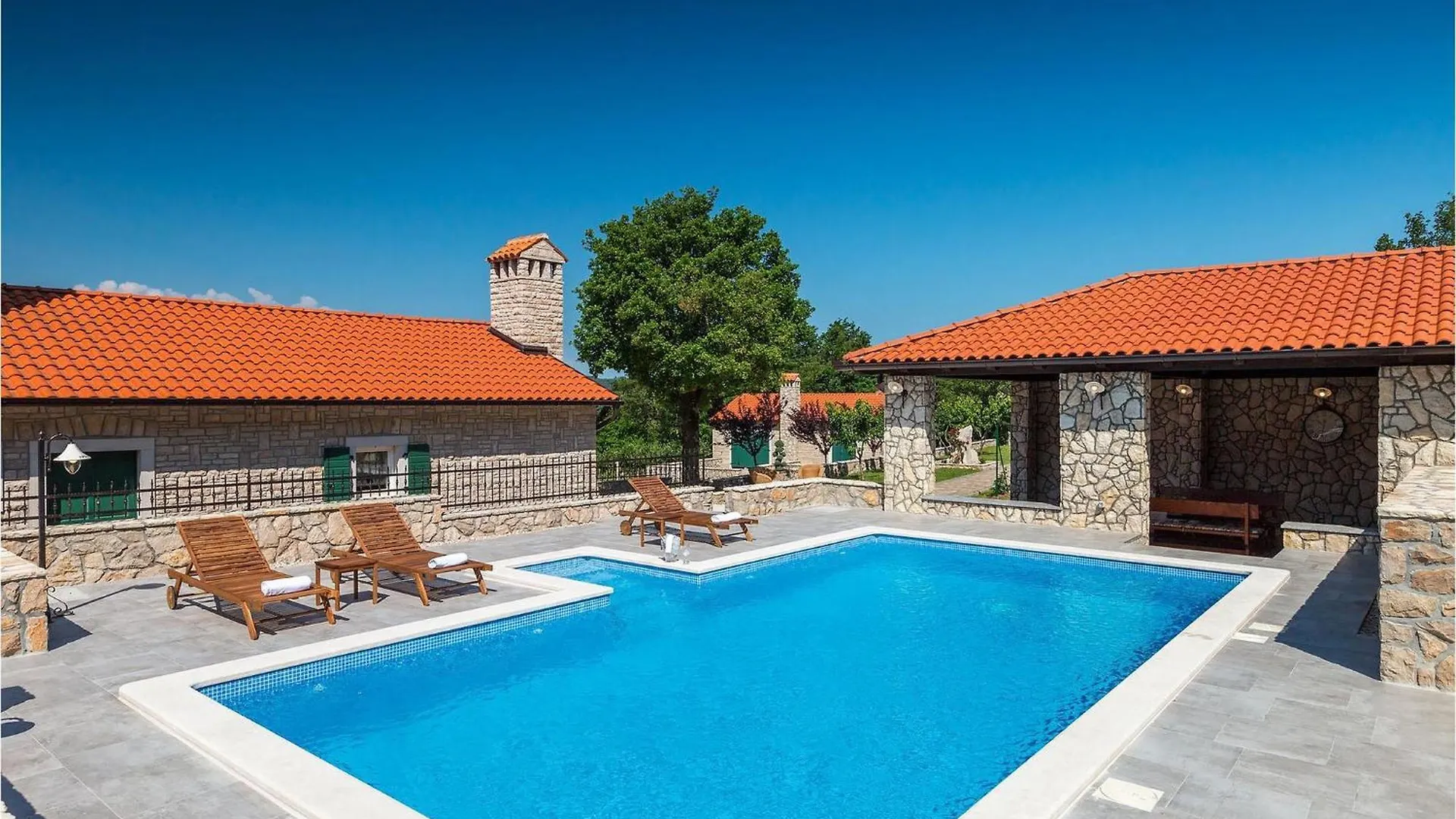 Villa Skavre Pulgarija Cepic Holiday home