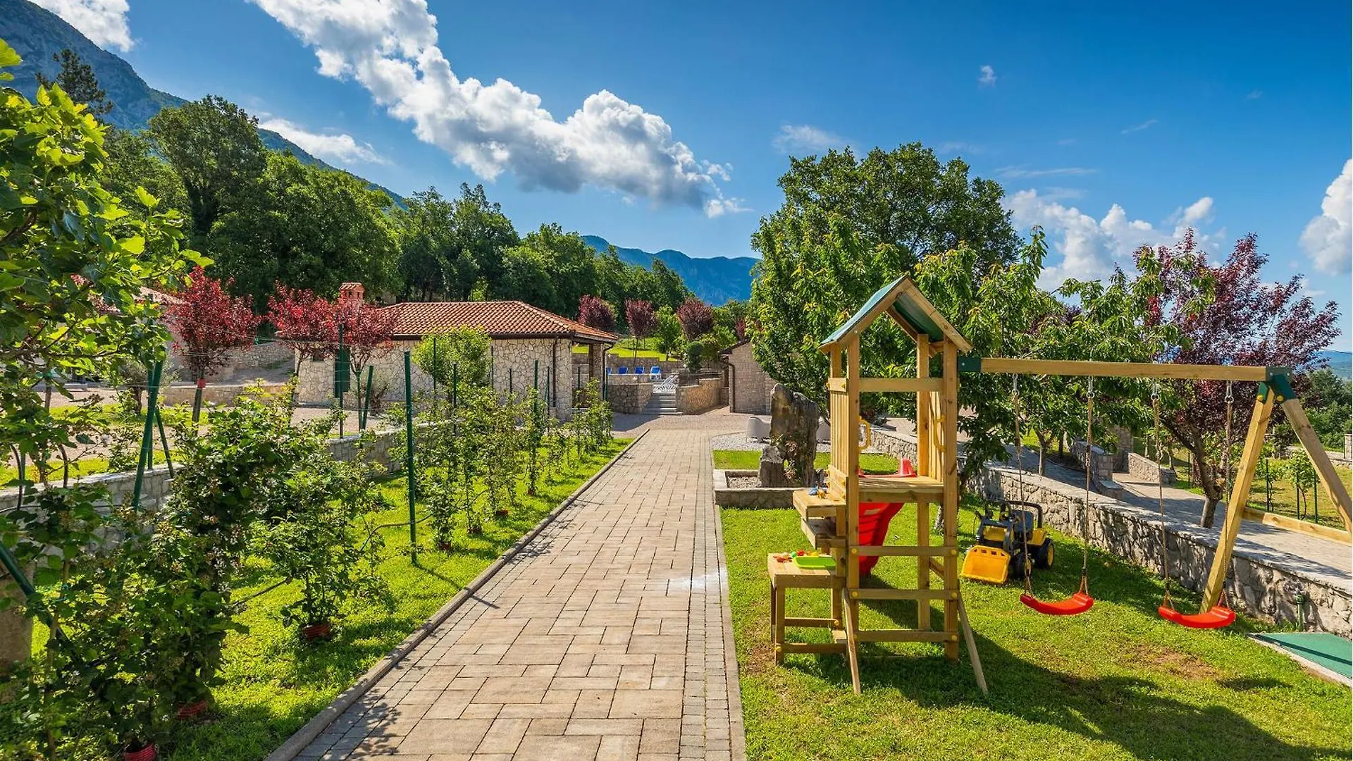 Holiday home Villa Skavre Pulgarija Cepic Croatia